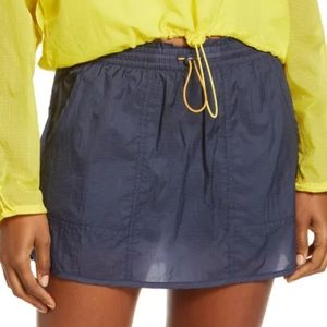 NWOT Outdoor Voices Windbreaker 2.5" Skort